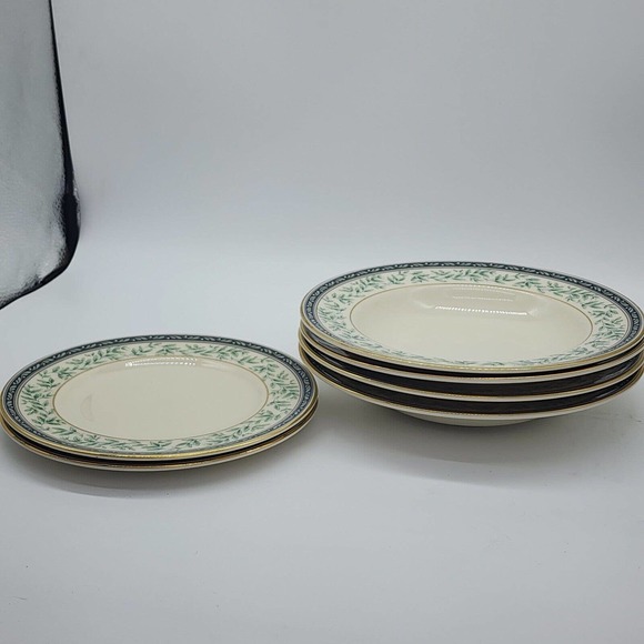 Royal Doulton Oregon 4-Large Rim Soup Bowl 9 In And 2- Salad Plates 8in - Picture 4 of 8